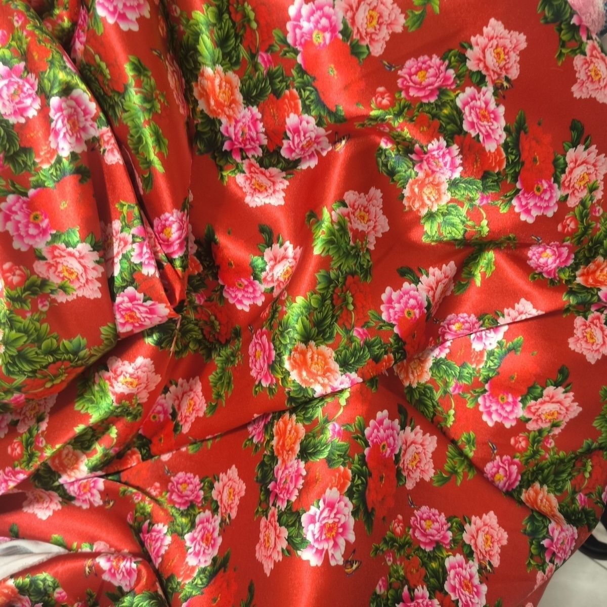 ผ้าซาตินอะซิเตทพิมพ์ลายดอกไม้  - Sewing And Textile บทวิจารณ์และราคา